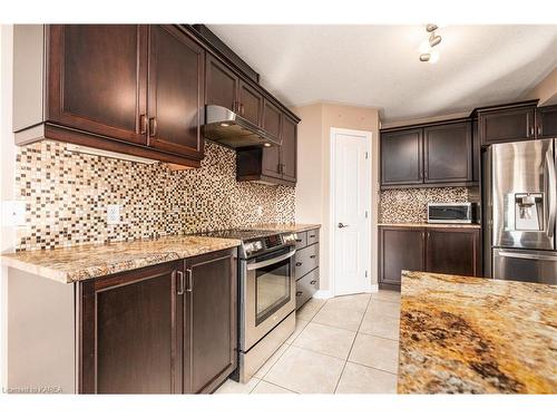 1111 Crossfield Avenue, Kingston, ON - Indoor Photo Showing Kitchen With Stainless Steel Kitchen With Upgraded Kitchen