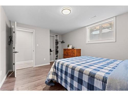 25 Staikos Court, Napanee, ON - Indoor Photo Showing Bedroom