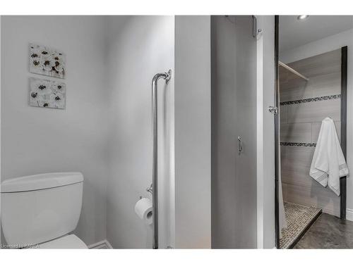 437 Haig Road, Gananoque, ON - Indoor Photo Showing Bathroom