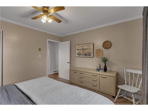 437 Haig Road, Gananoque, ON - Indoor Photo Showing Bedroom