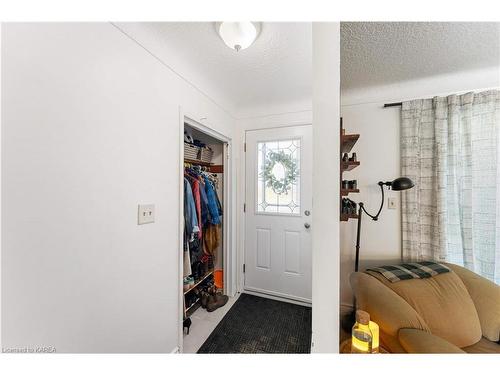 459 Mcewen Drive, Kingston, ON - Indoor Photo Showing Other Room