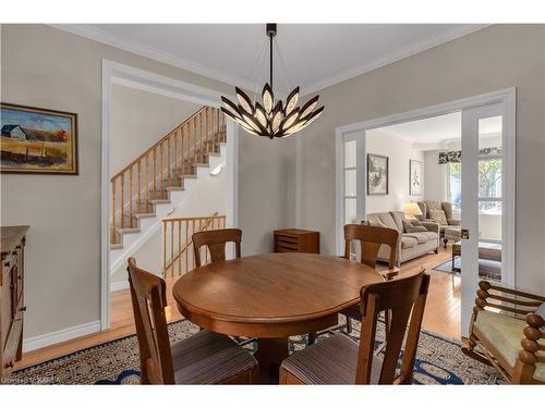 30 Yonge Street, Kingston, ON - Indoor Photo Showing Dining Room