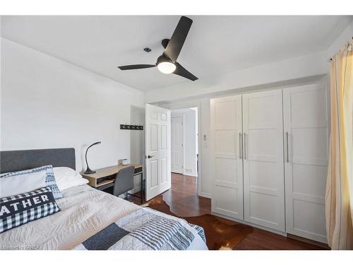 1403 Perradice Drive, Kingston, ON - Indoor Photo Showing Bedroom