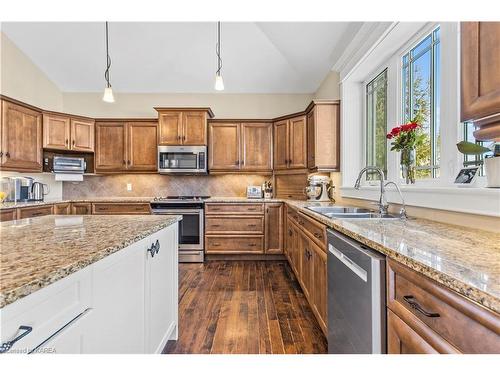 3994 Howes Road, Kingston, ON - Indoor Photo Showing Kitchen With Double Sink