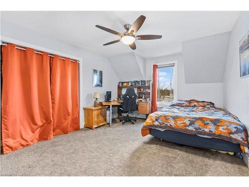 3994 Howes Road, Kingston, ON - Indoor Photo Showing Bedroom