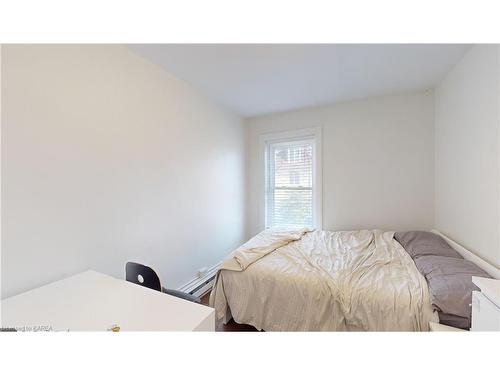 364 Barrie Street, Kingston, ON - Indoor Photo Showing Bedroom