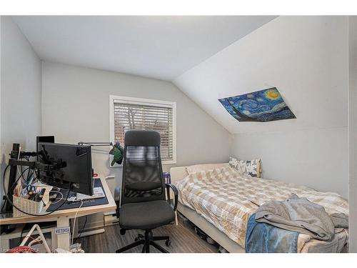 368 Barrie Street, Kingston, ON - Indoor Photo Showing Bedroom