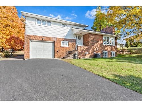 240 Somerset Drive, Bath, ON - Outdoor