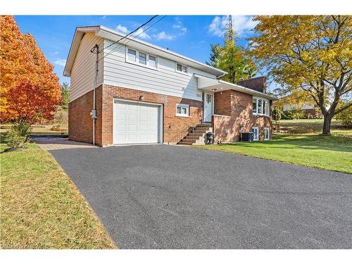 240 Somerset Drive, Bath, ON - Outdoor