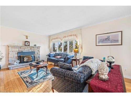 240 Somerset Drive, Bath, ON - Indoor Photo Showing Living Room With Fireplace