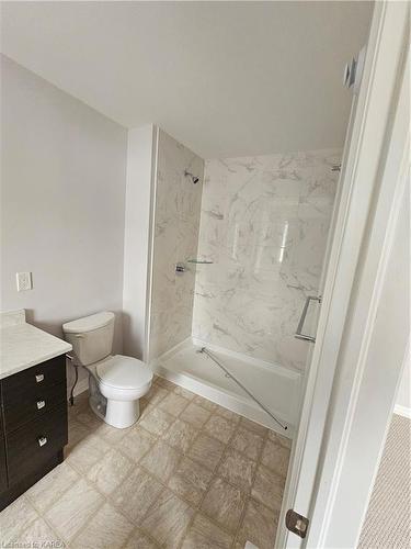 1112 Horizon Drive, Kingston, ON - Indoor Photo Showing Bathroom