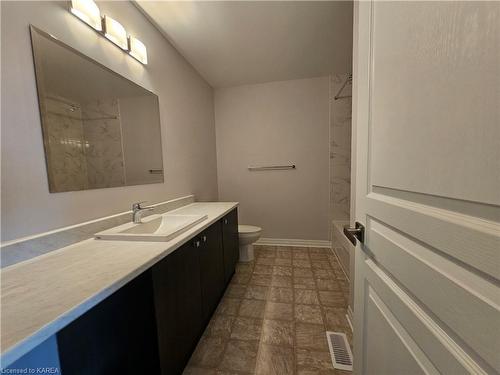 1112 Horizon Drive, Kingston, ON - Indoor Photo Showing Bathroom