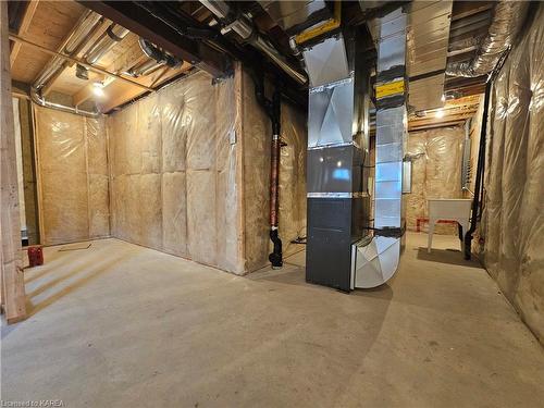 1112 Horizon Drive, Kingston, ON - Indoor Photo Showing Basement