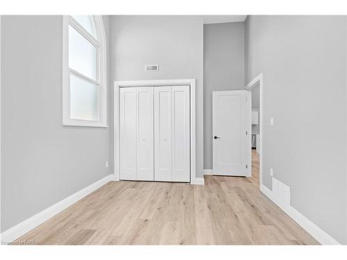 299 Arthur Street, Gananoque, ON - Indoor Photo Showing Other Room