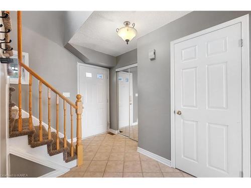 363 Waterloo Drive, Kingston, ON - Indoor Photo Showing Other Room