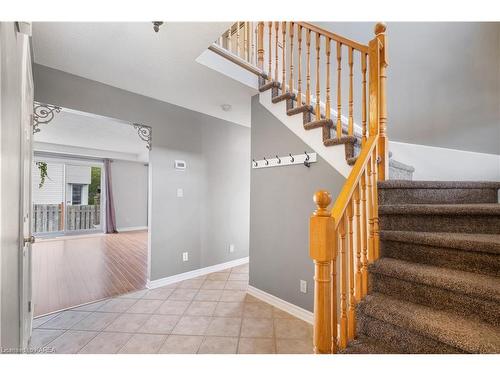 363 Waterloo Drive, Kingston, ON - Indoor Photo Showing Other Room