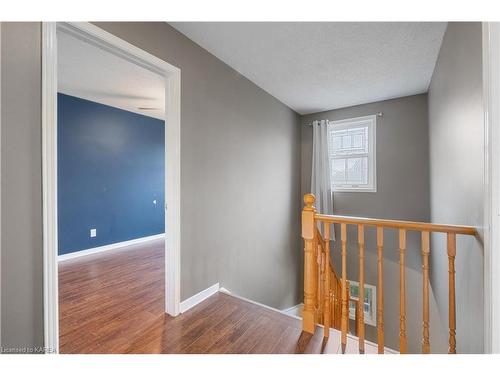 363 Waterloo Drive, Kingston, ON - Indoor Photo Showing Other Room