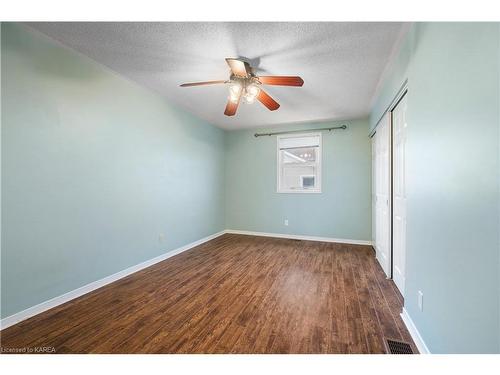 363 Waterloo Drive, Kingston, ON - Indoor Photo Showing Other Room