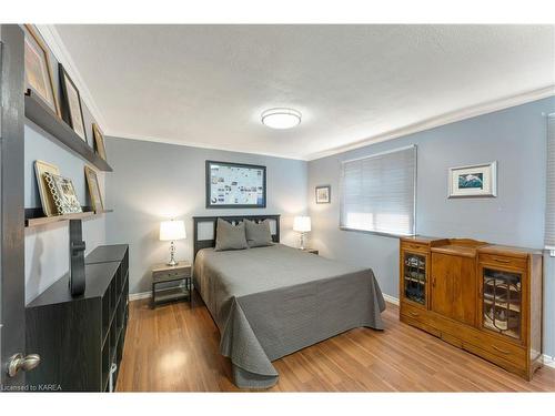 109 Virginia Street, Kingston, ON - Indoor Photo Showing Bedroom