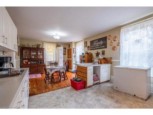 8739 County Road 2, Napanee, ON - Indoor