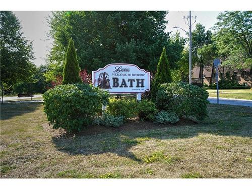 46 Oakmont Drive, Bath, ON - Outdoor