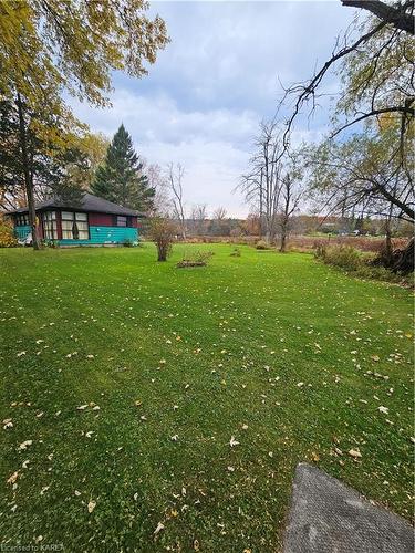 2462 Burbrook Road, Kingston, ON - Outdoor