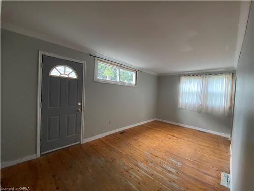 516 Victoria Street, Kingston, ON - Indoor Photo Showing Other Room