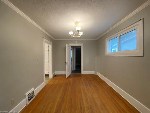 516 Victoria Street, Kingston, ON - Indoor Photo Showing Other Room