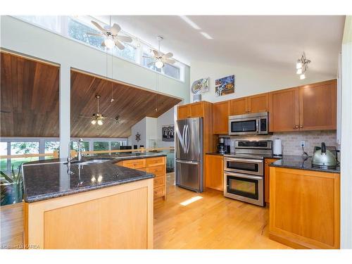 26 Sunset Lane, Napanee, ON - Indoor Photo Showing Kitchen