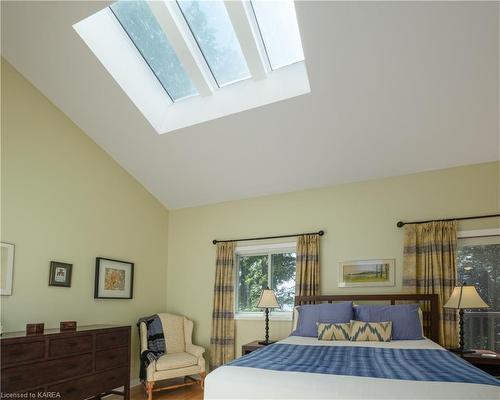 26 Sunset Lane, Napanee, ON - Indoor Photo Showing Bedroom