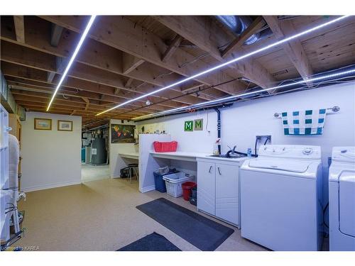 26 Sunset Lane, Napanee, ON - Indoor Photo Showing Laundry Room