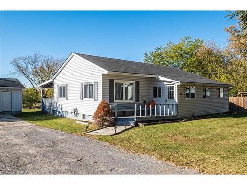 40 Yeomans Street, Napanee, ON - Outdoor