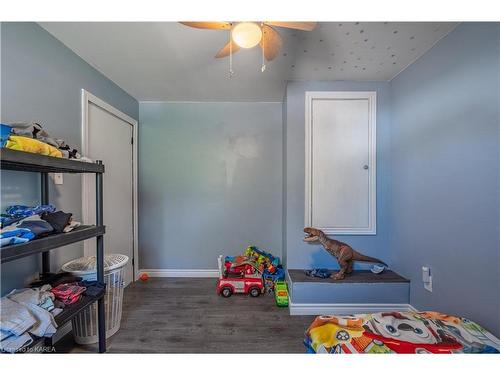 40 Yeomans Street, Napanee, ON - Indoor Photo Showing Other Room