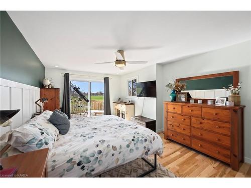 3167 Princess Street, Kingston, ON - Indoor Photo Showing Bedroom