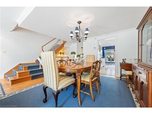 5-111 Echo Drive, Ottawa, ON - Indoor Photo Showing Dining Room