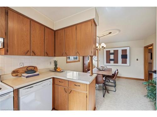 26 Michael Grass Crescent, Kingston, ON - Indoor Photo Showing Kitchen