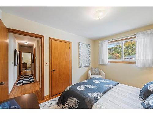 26 Michael Grass Crescent, Kingston, ON - Indoor Photo Showing Bedroom