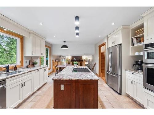 891 Safari Drive, Kingston, ON - Indoor Photo Showing Kitchen With Double Sink With Upgraded Kitchen