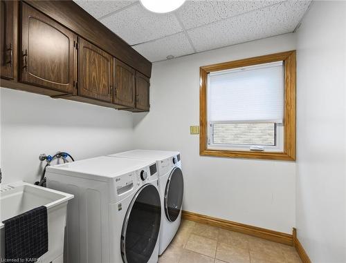 891 Safari Drive, Kingston, ON - Indoor Photo Showing Laundry Room