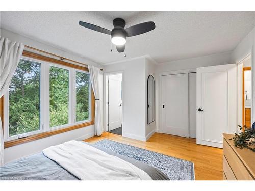 891 Safari Drive, Kingston, ON - Indoor Photo Showing Bedroom