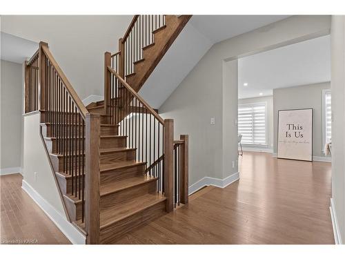 1601 Willow Court, Kingston, ON - Indoor Photo Showing Other Room