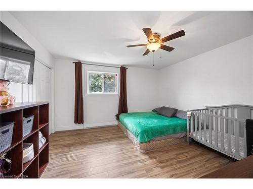 223 Guthrie Drive, Kingston, ON - Indoor Photo Showing Bedroom