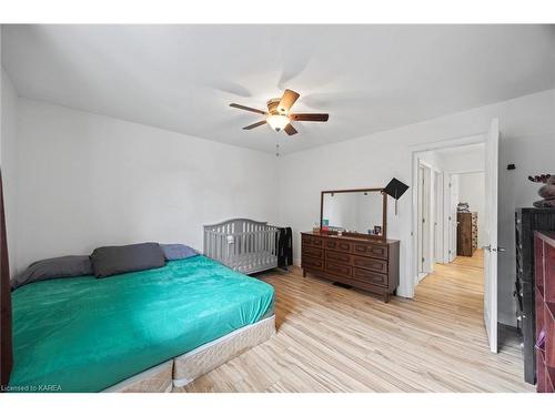 223 Guthrie Drive, Kingston, ON - Indoor Photo Showing Bedroom