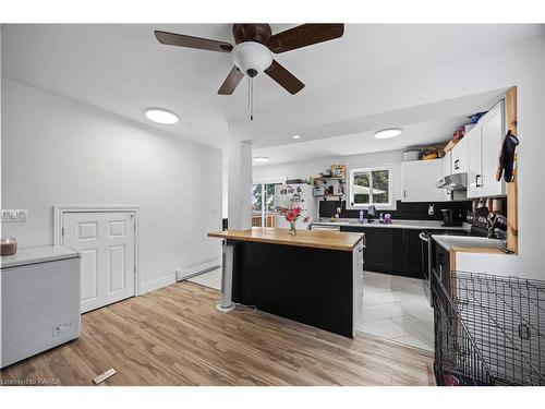 223 Guthrie Drive, Kingston, ON - Indoor Photo Showing Kitchen