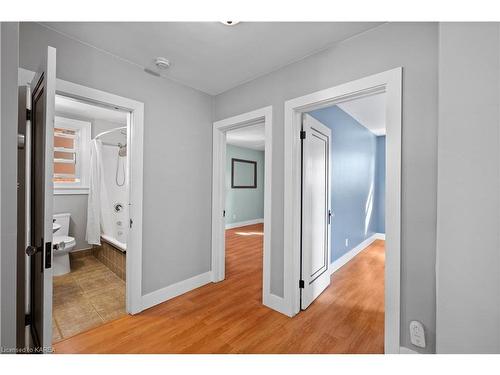 225 Regent Street, Kingston, ON - Indoor Photo Showing Other Room