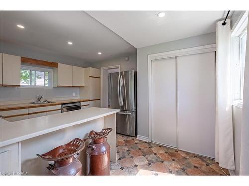 254 North Street, Gananoque, ON - Indoor Photo Showing Kitchen