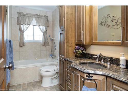 1409 Charlotteville Road 5 Road, Simcoe, ON - Indoor Photo Showing Bathroom