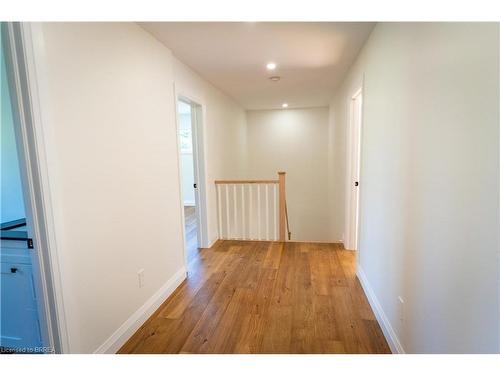 46 Angling Road, Waterford, ON - Indoor Photo Showing Other Room