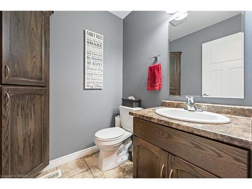 1432 Dunkirk Avenue, Woodstock, ON - Indoor Photo Showing Bathroom