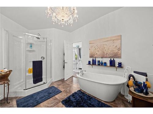 91 Iekel Road, Faraday, ON - Indoor Photo Showing Bathroom